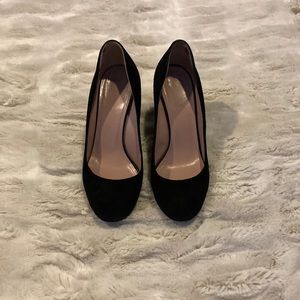 GUCCI
Suede Wedge Pumps 36.5 black